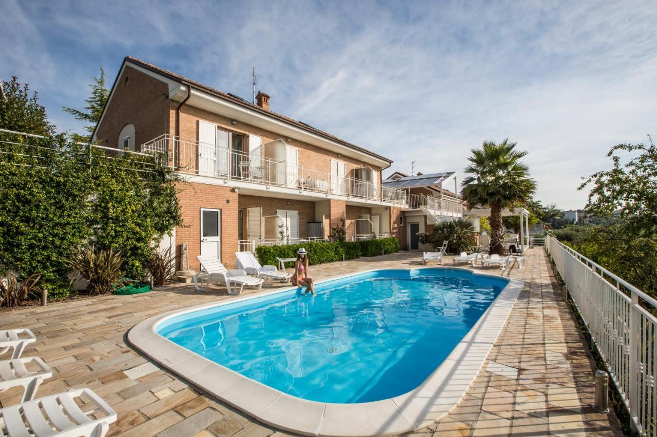 Holiday Residence Belohorizonte Macerata Extérieur photo